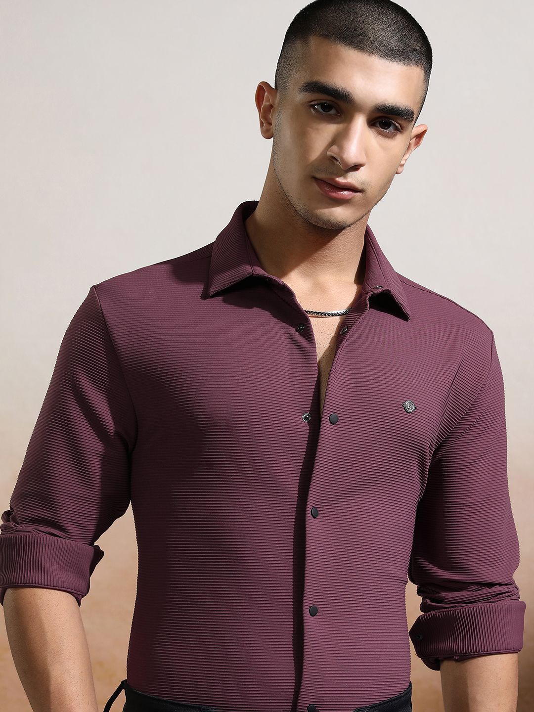 

HIGHLANDER Men Slim Fit Opaque Casual Shirt, Purple