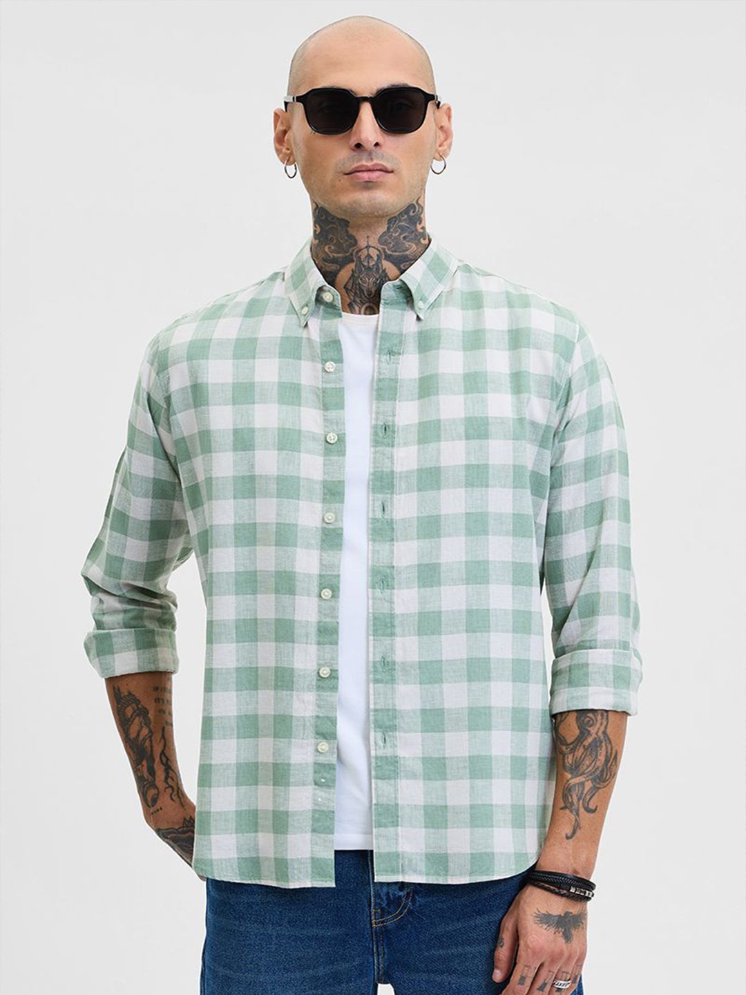 

Snitch Men Smart Slim Fit Opaque Checked Casual Shirt, Green