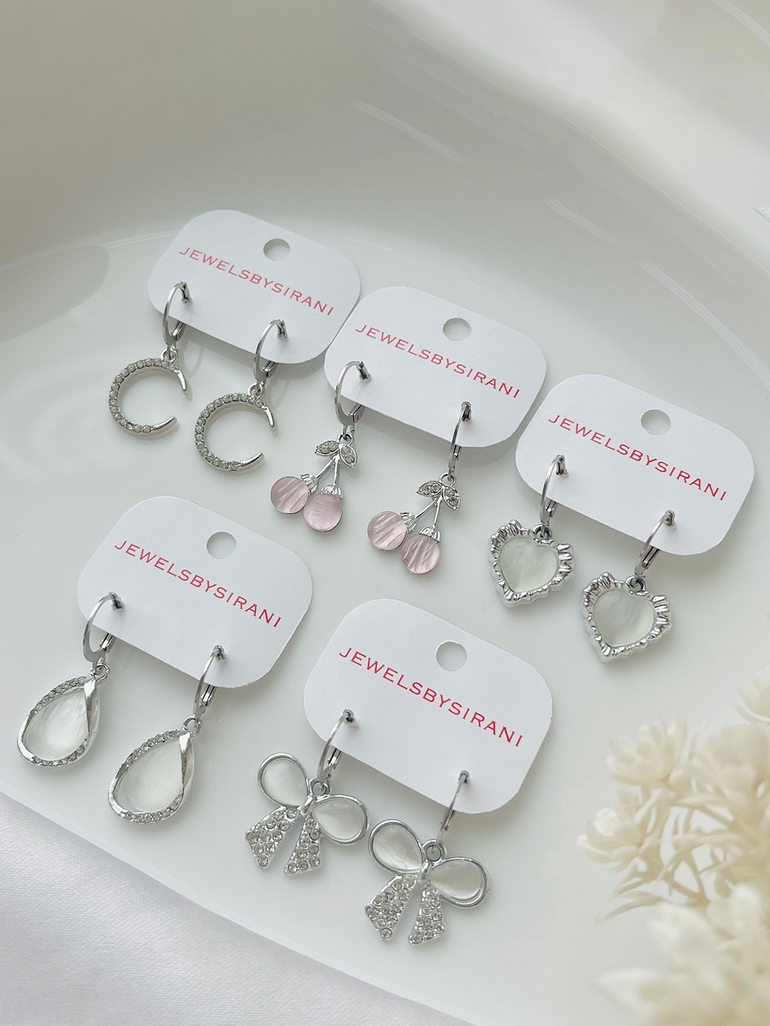 

Jewelsbysirani Contemporary Hoop Earrings, Silver