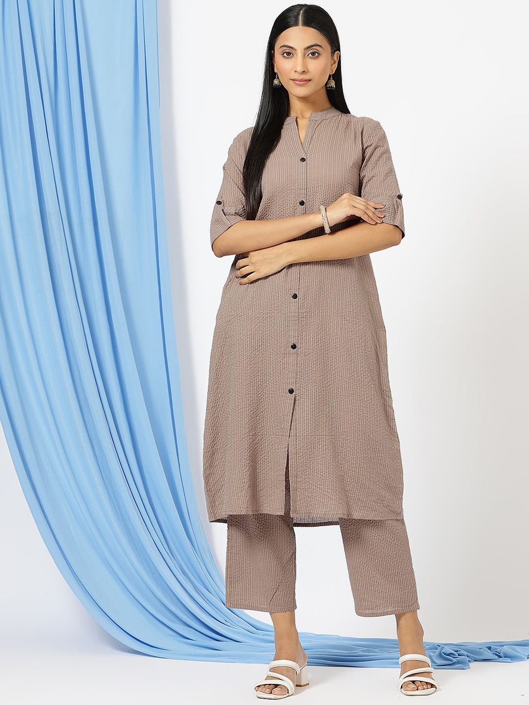 

Anushil Mandarin Collar Striped Tunic With Trouser, Camel brown