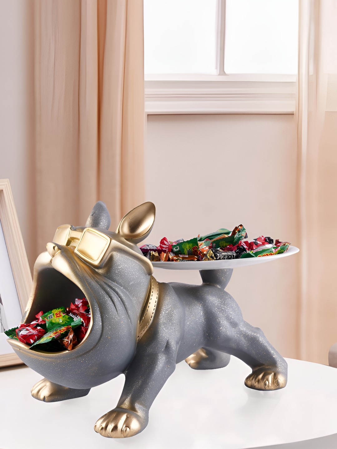 

Zart Grey Decorative Dog Idol Showpiece
