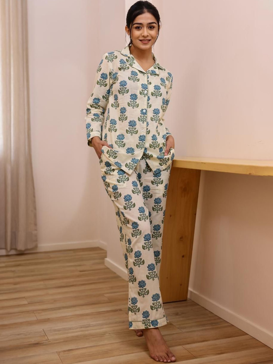 

FLAVIA CREATION Printed Lapel Collar Long Sleeves Pure Cotton Shirt With Pyjama, Off white
