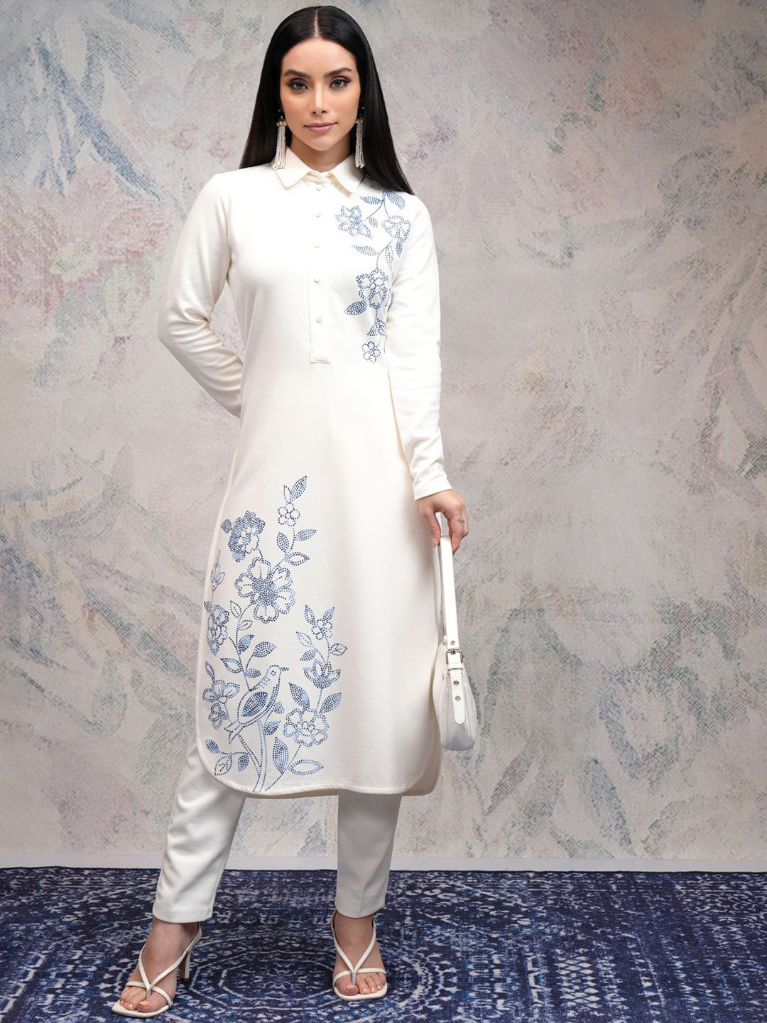 

Vishudh Women Floral Printed Regular Kurta with Trousers, Off white