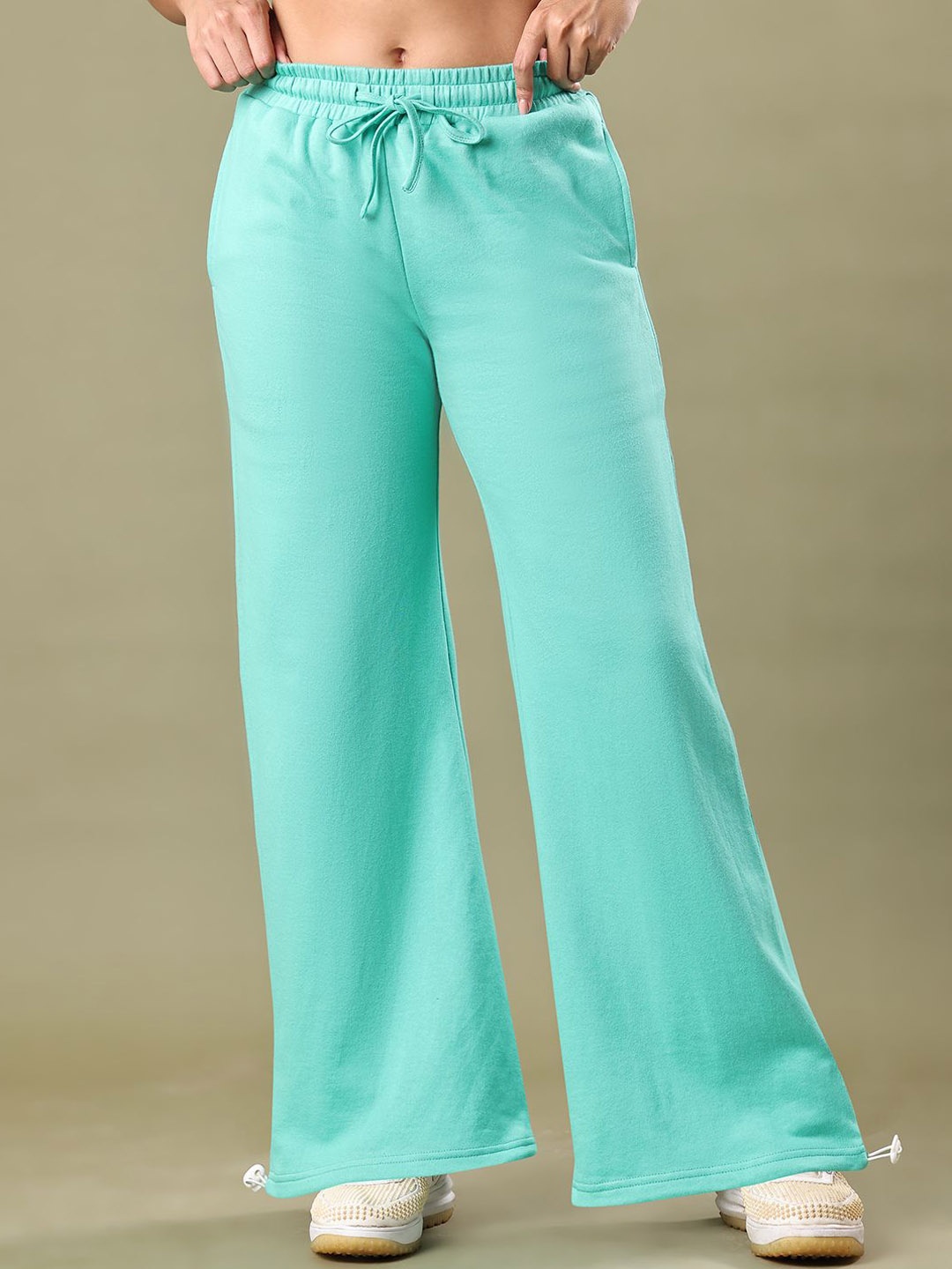 

Aesthetic Bodies Women Mid Rise Track Pants, Turquoise blue