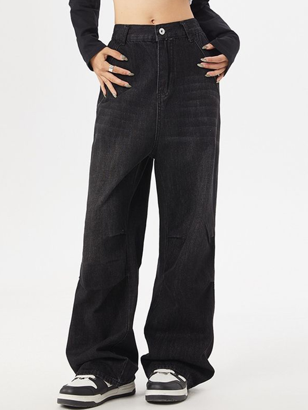 

LULU & SKY Women Wide Leg High-Rise Light Fade Jeans, Black