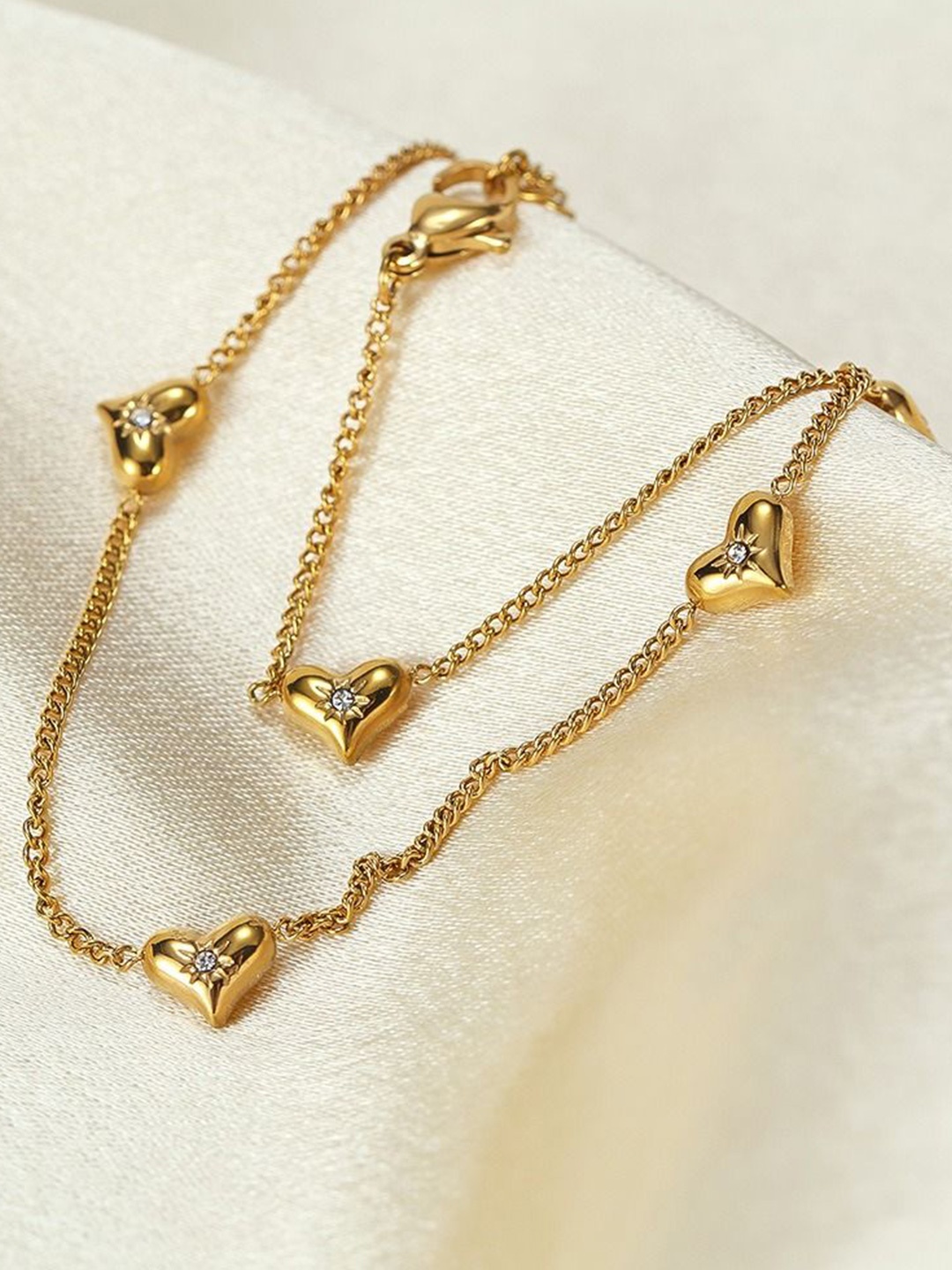 

VIEN Gold-Plated Necklace
