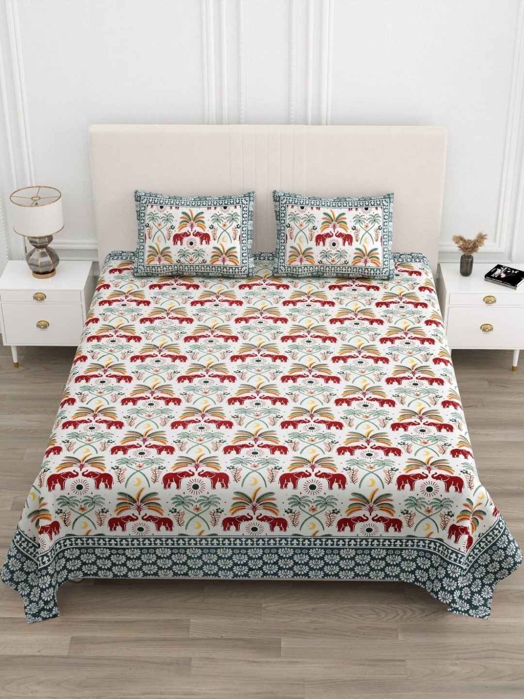 

Jinaya's White & Red Ethnic Motifs Pure Cotton 210 TC King Bedsheet Set 2.28 m x 2.74 m