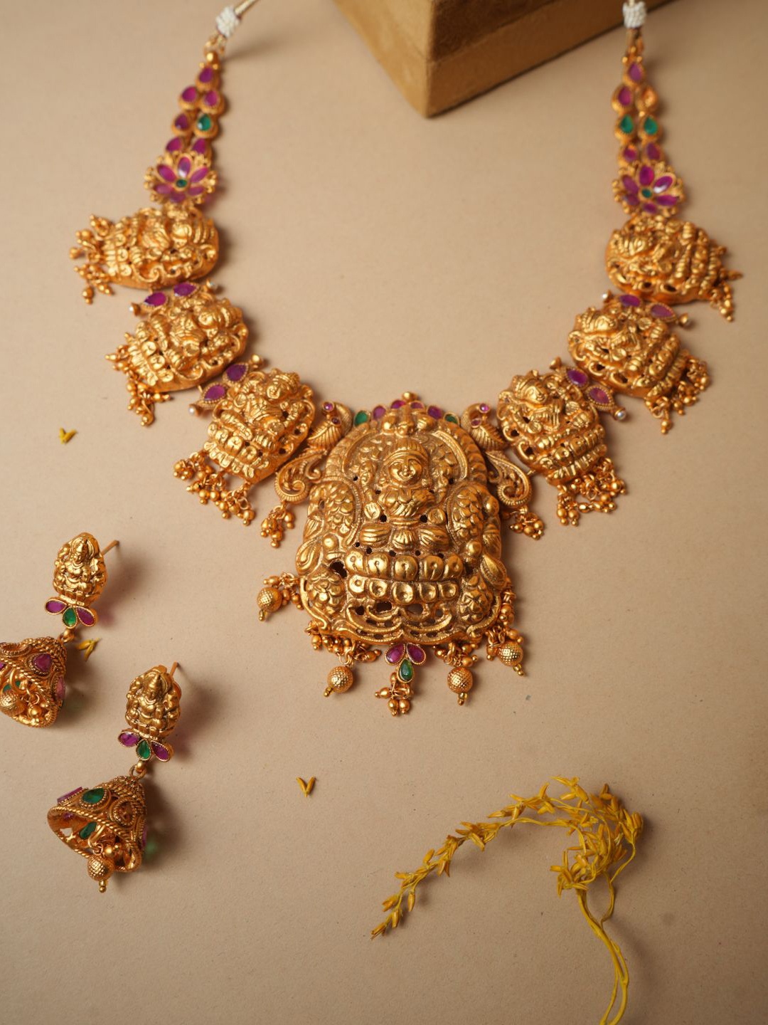 

VIRAASI Gold-Plated Stone-Studded Jewellery Set