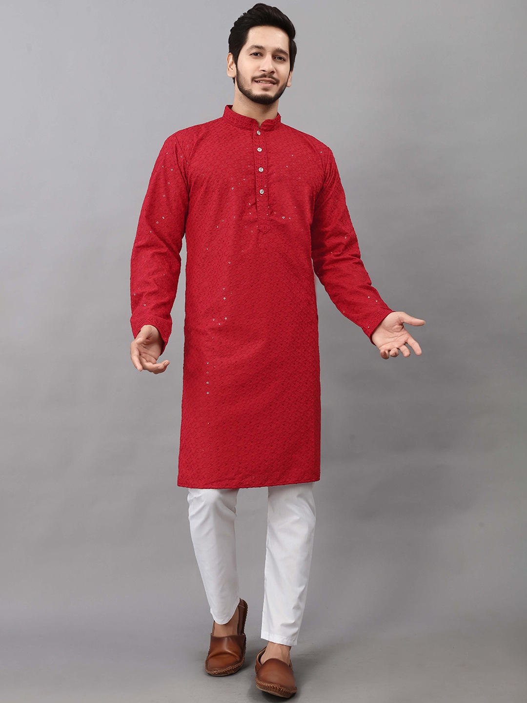 

ALMORA Men Ethnic Motifs Embroidered Mirror Work Kurta, Maroon