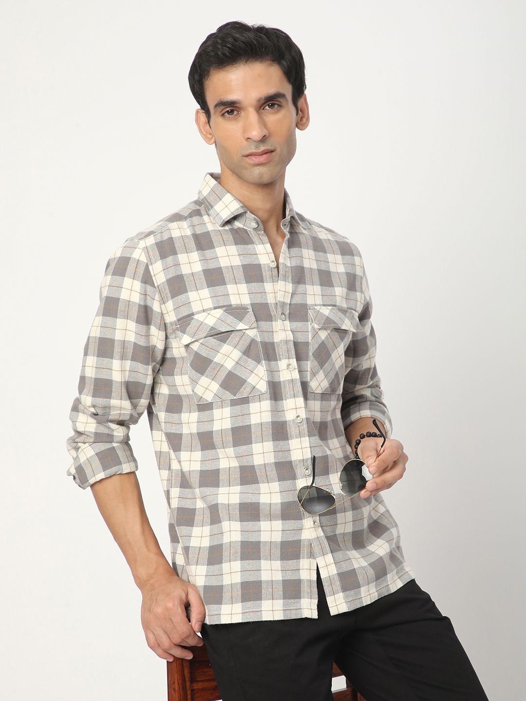 

R&B Men Opaque Checked Casual Shirt, Grey