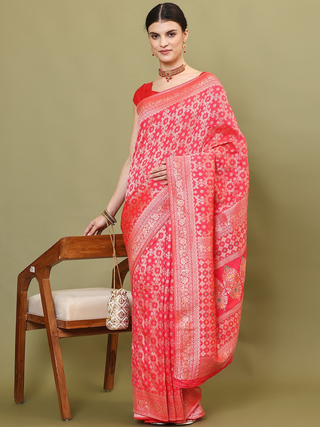 

Meena Bazaar Woven Design Zari Art Silk Banarasi Saree, Pink