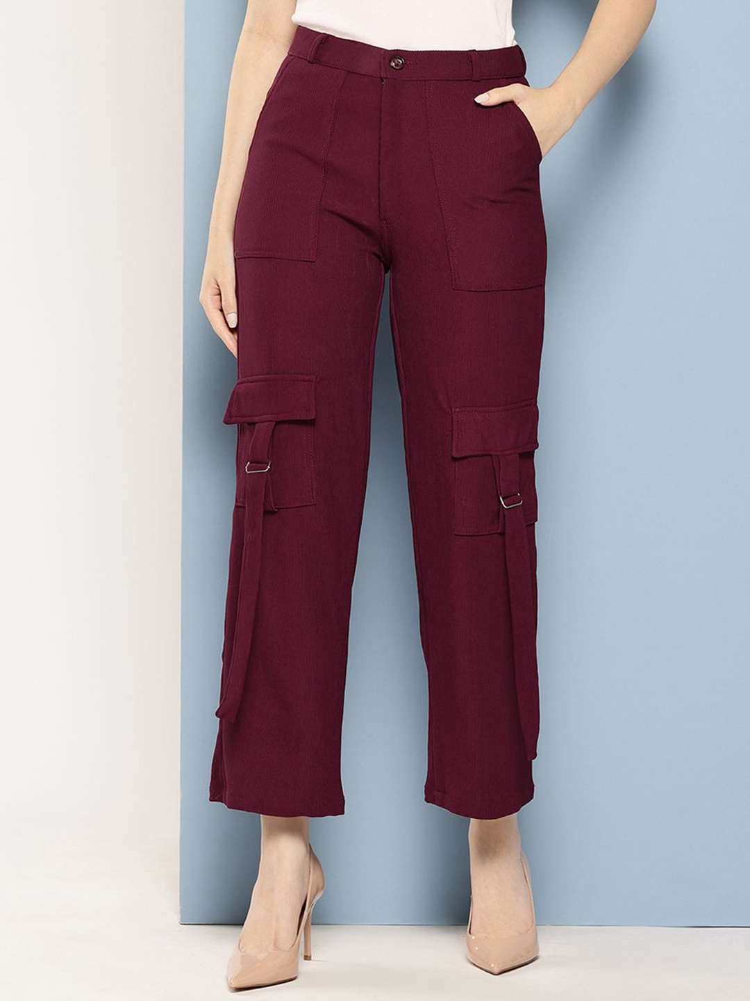 

The Roadster Lifestyle Co Women High-Rise Straight-Fit Cargo Trousers, Burgundy