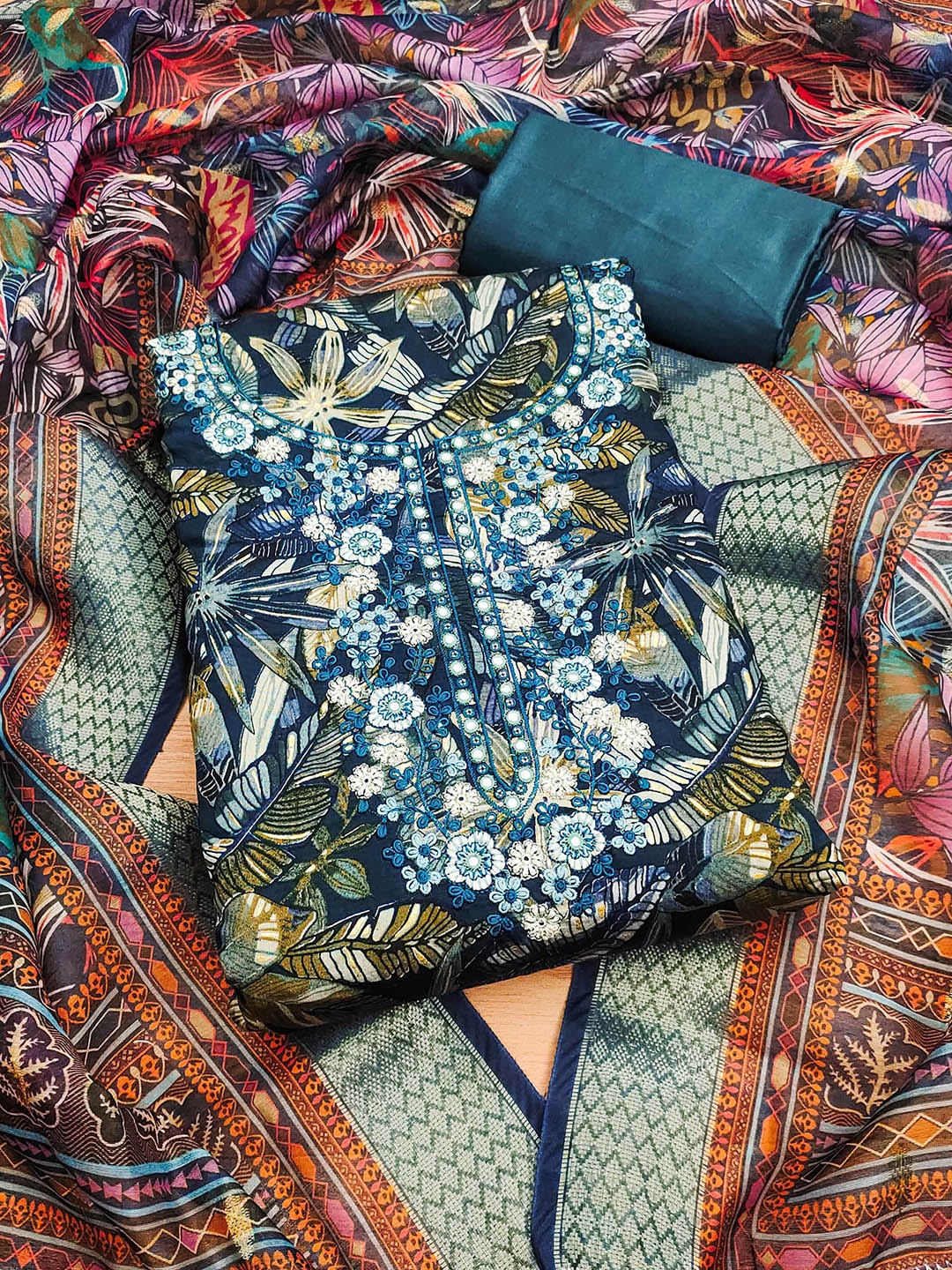 

KALINI Printed Unstitched Dress Material, Teal