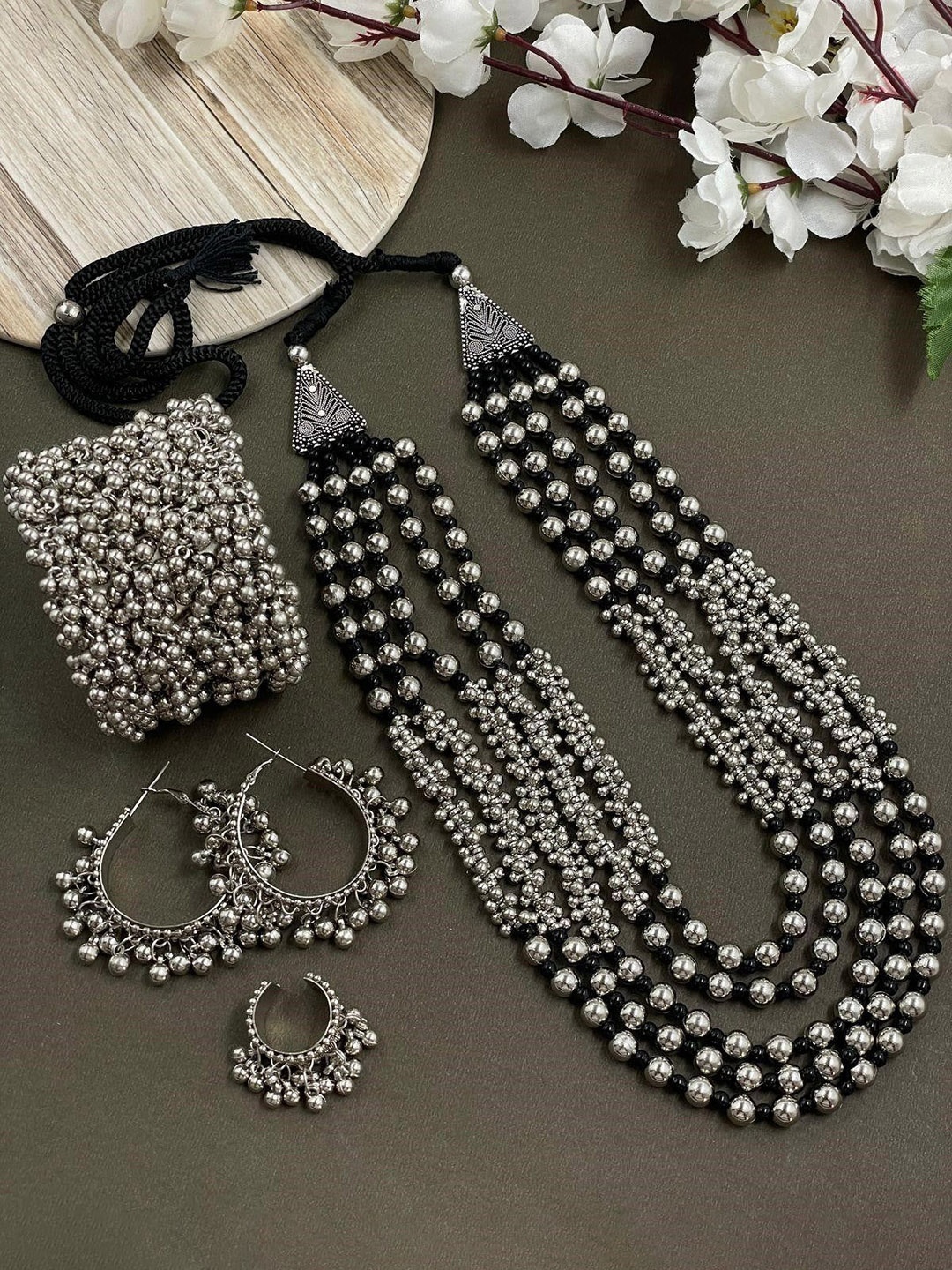 

NAMAN ARTS Rubina Silver Plated Oxidised Jewellery Set