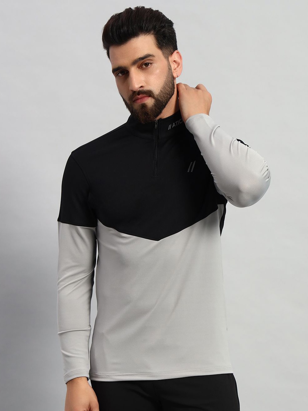 

ATICX Men Brand Logo Colourblocked High Neck Compression T-shirt, Black