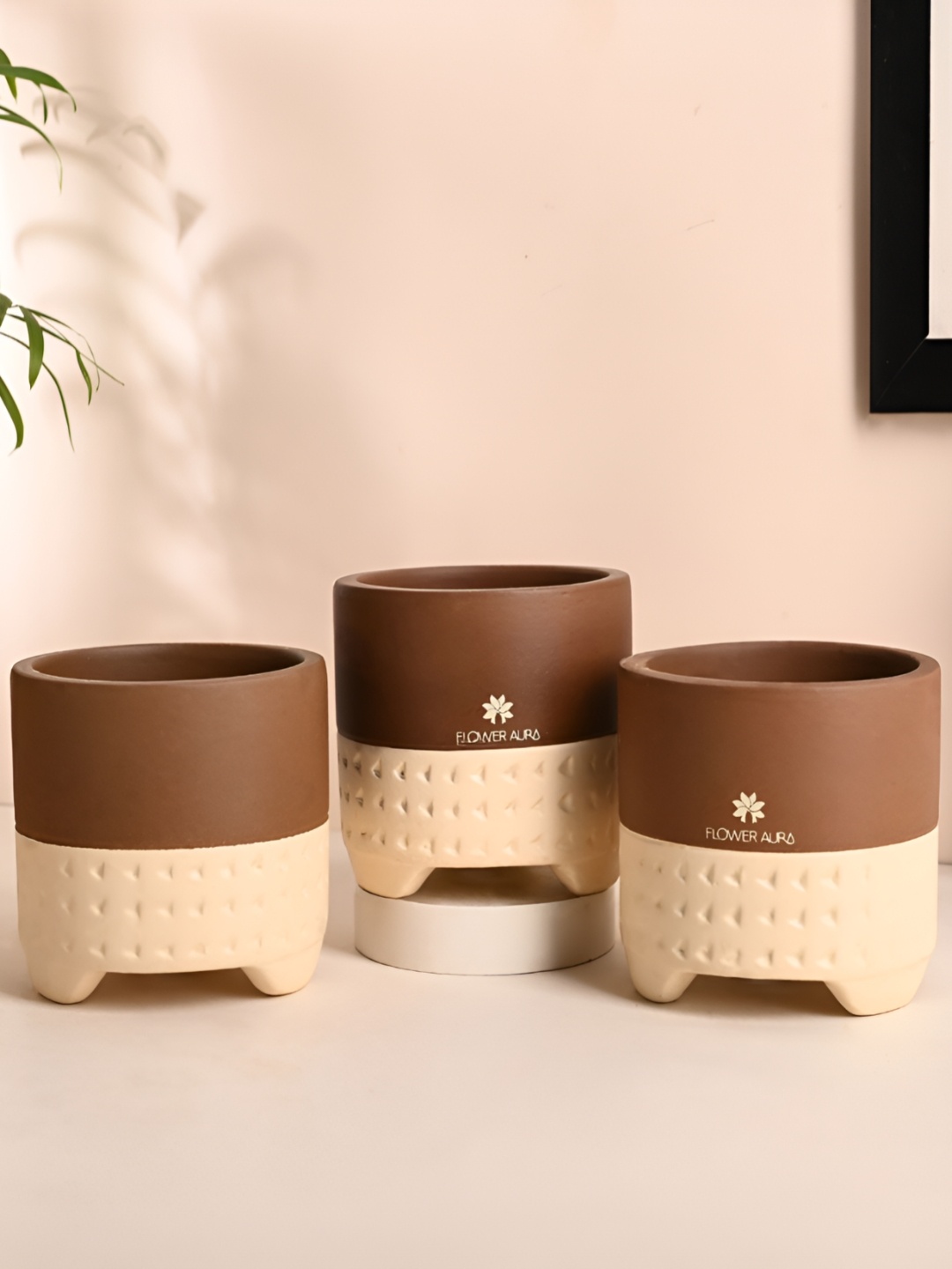 

Floweraura Brown & Cream 3 Pieces Textured Teracotta Planters Pot