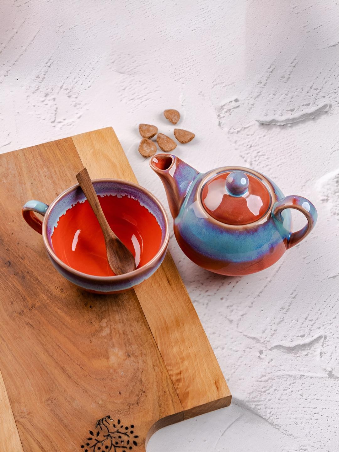

VarEesha Red 2024 Printed Tea Set of