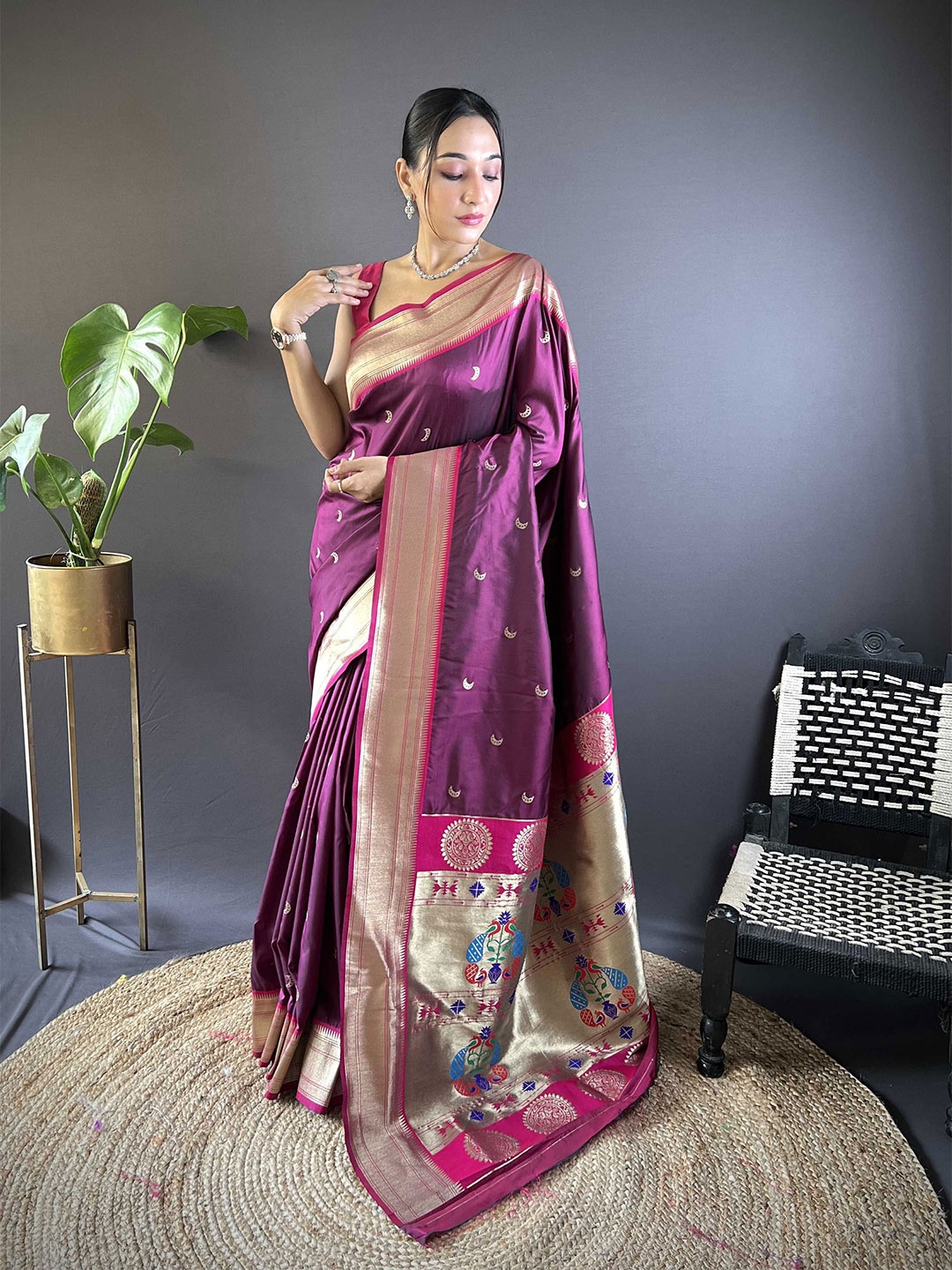 

Mitera Woven Design Zari Silk Blend Paithani Saree, Purple