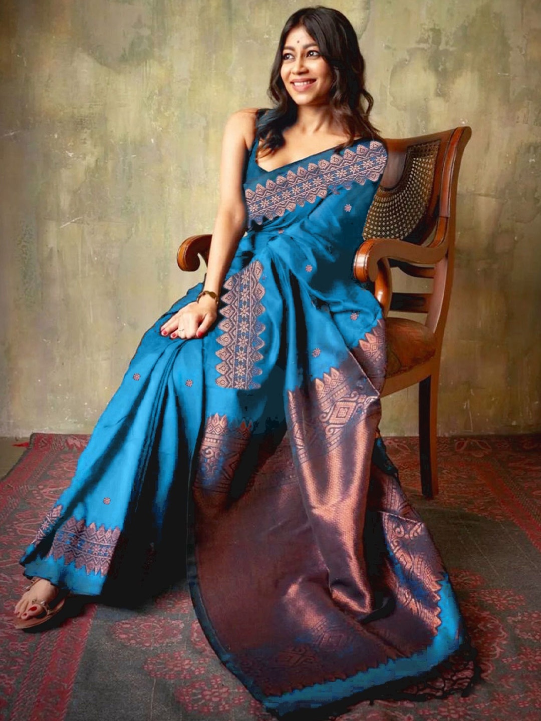 

zinzraa Woven Design Zari Pure Silk Saree, Teal