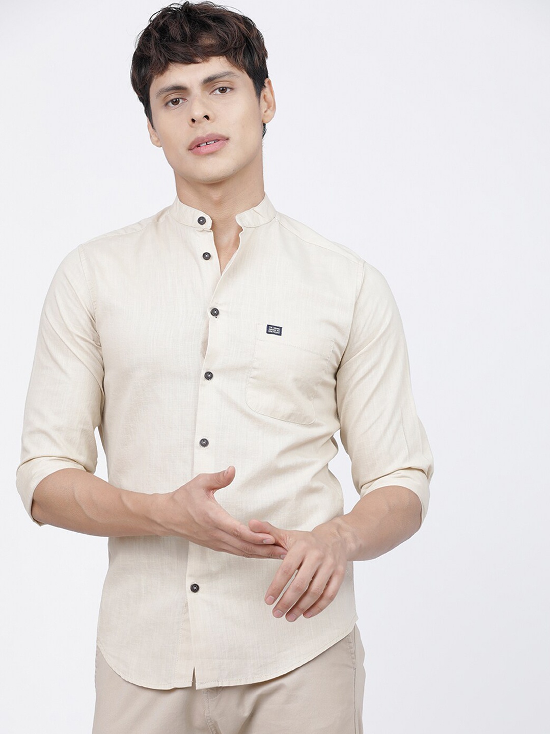 

The Indian Garage Co Men Beige Casual Shirt