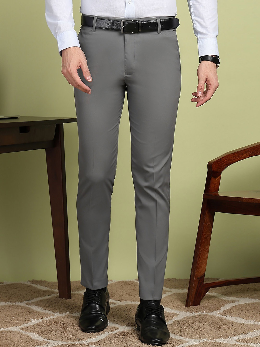 

encore by INVICTUS Men Slim Fit Formal Trousers, Grey
