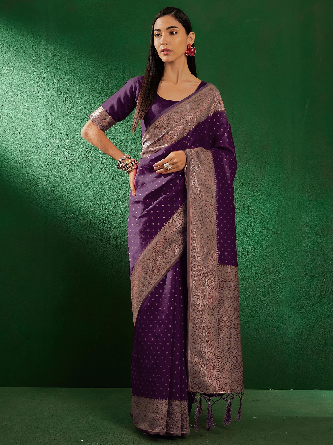 

Suha Woven Design Zari Art Silk Ready to Wear Banarasi Saree, Purple