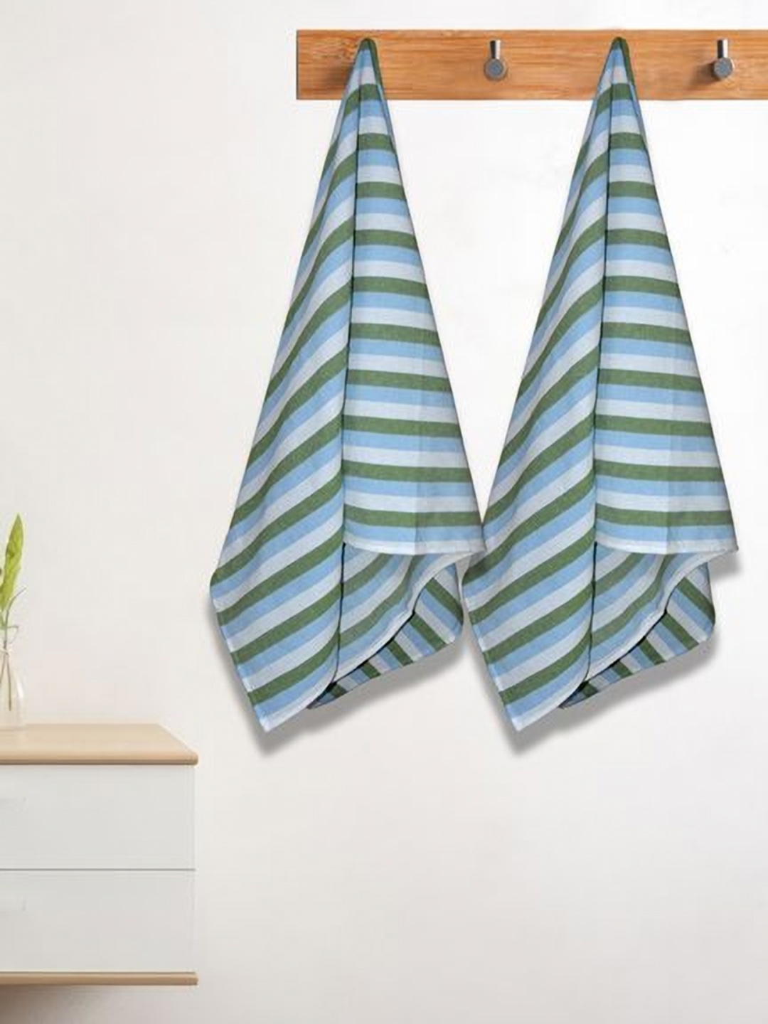 

Athom Living Iris Green & Blue 2 Pieces Striped Printed Cotton 210 GSM Bath Towels
