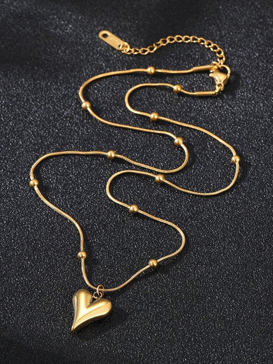 

VIEN Gold-Plated Necklace