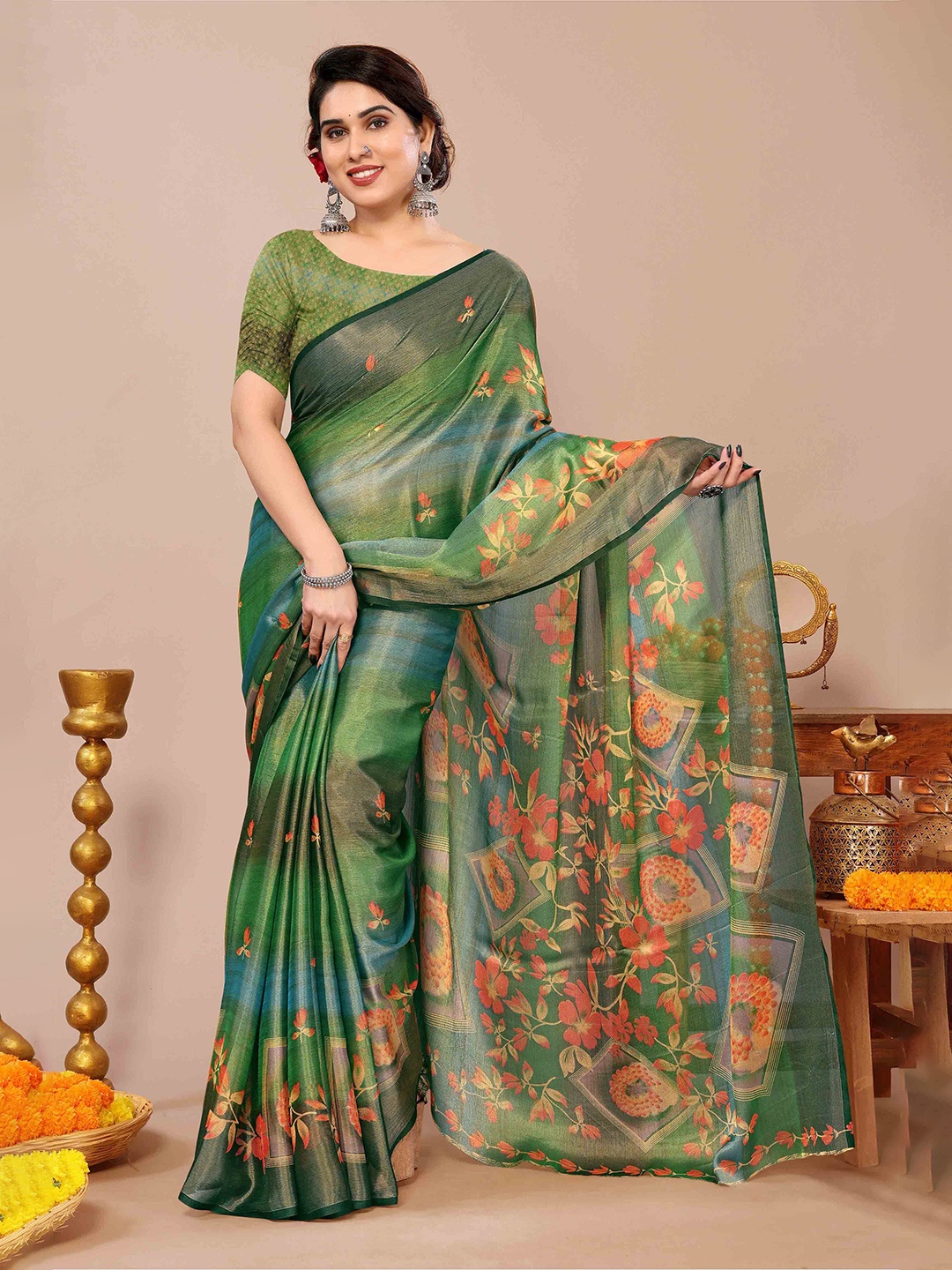 

KALINI Floral Brasso Saree, Green