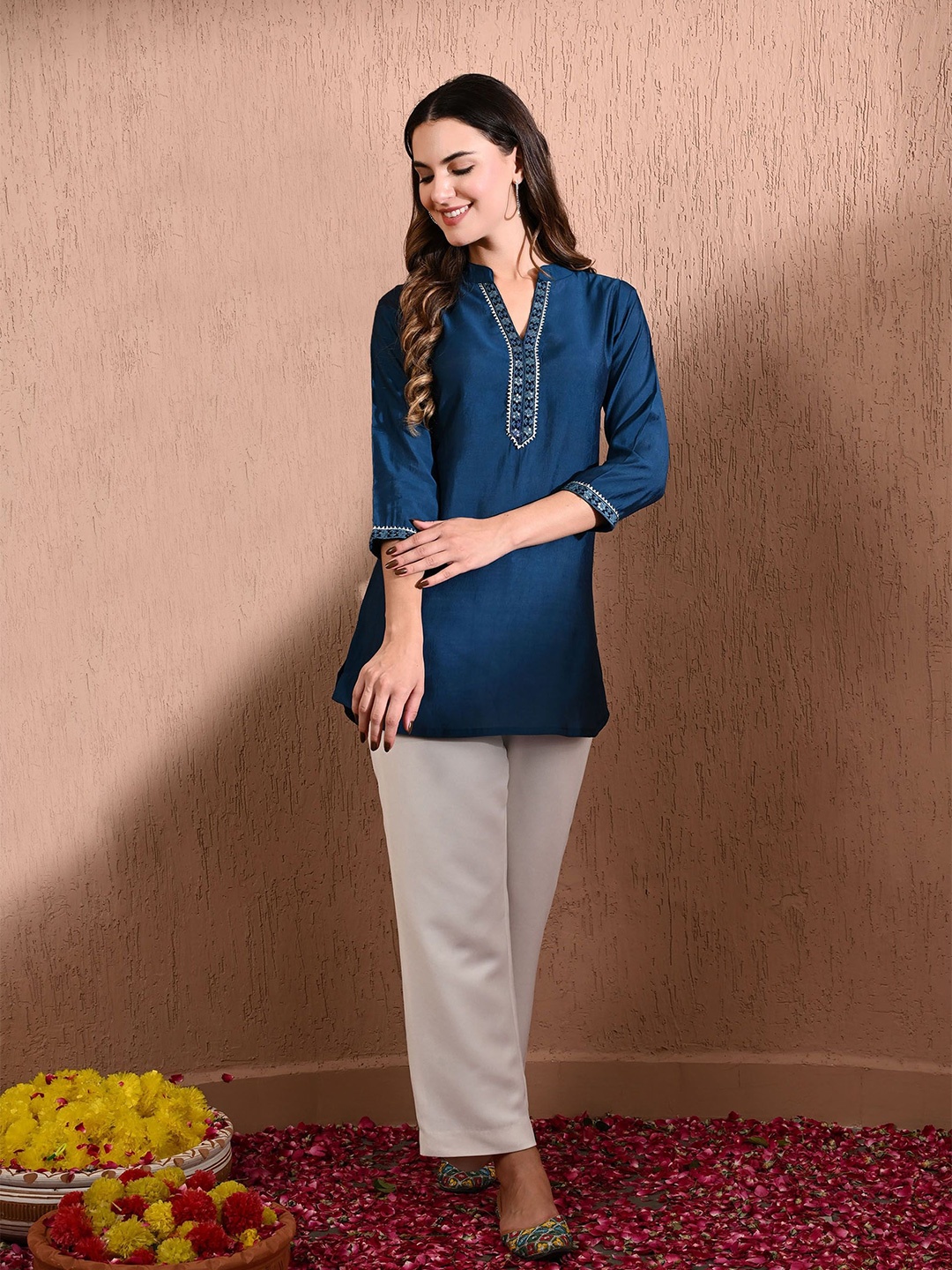 

KALINI Mandarin Collar Tunic, Blue