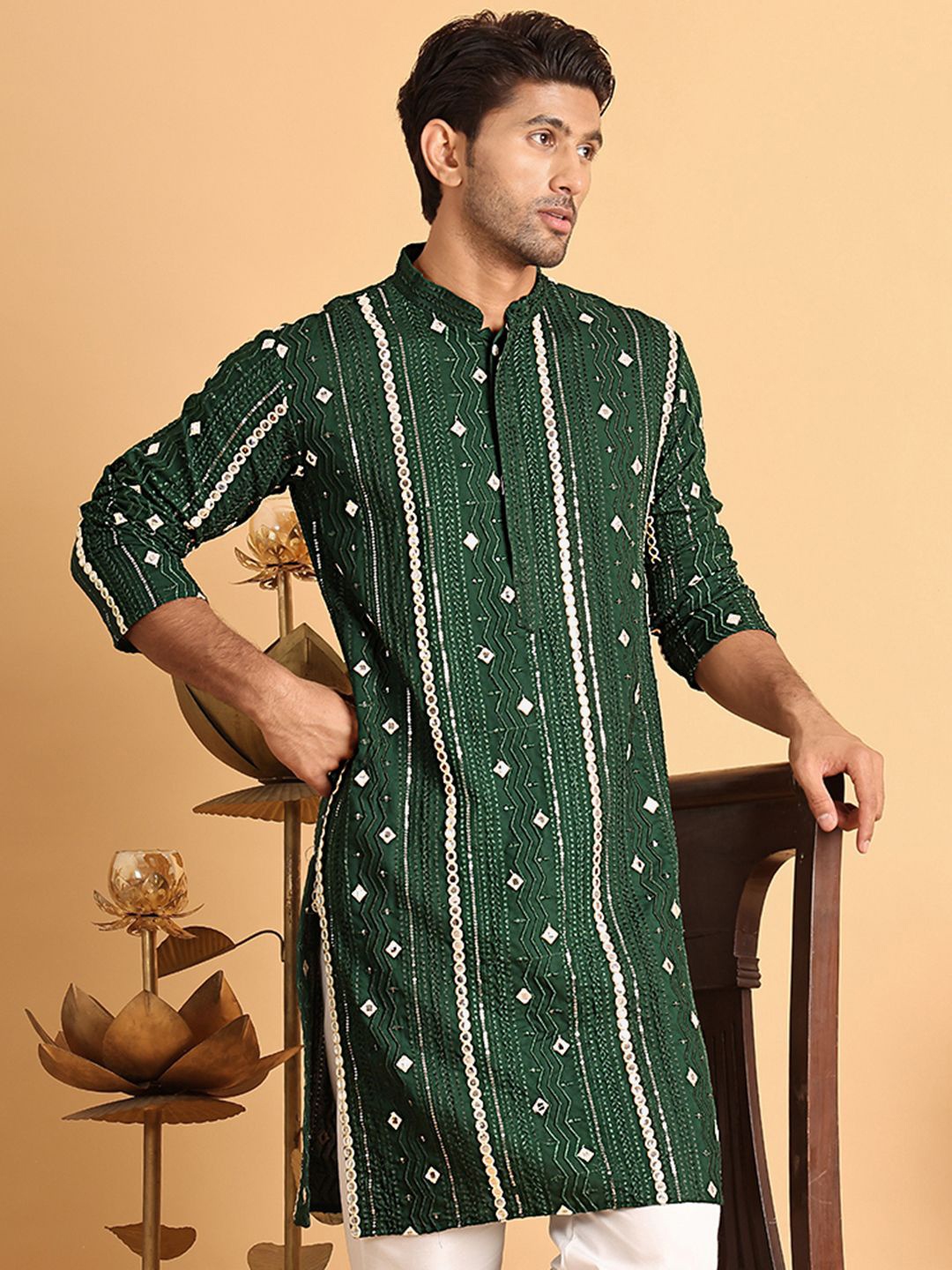 

Anouk Men Geometric Embroidered Mirror Work Kurta, Olive