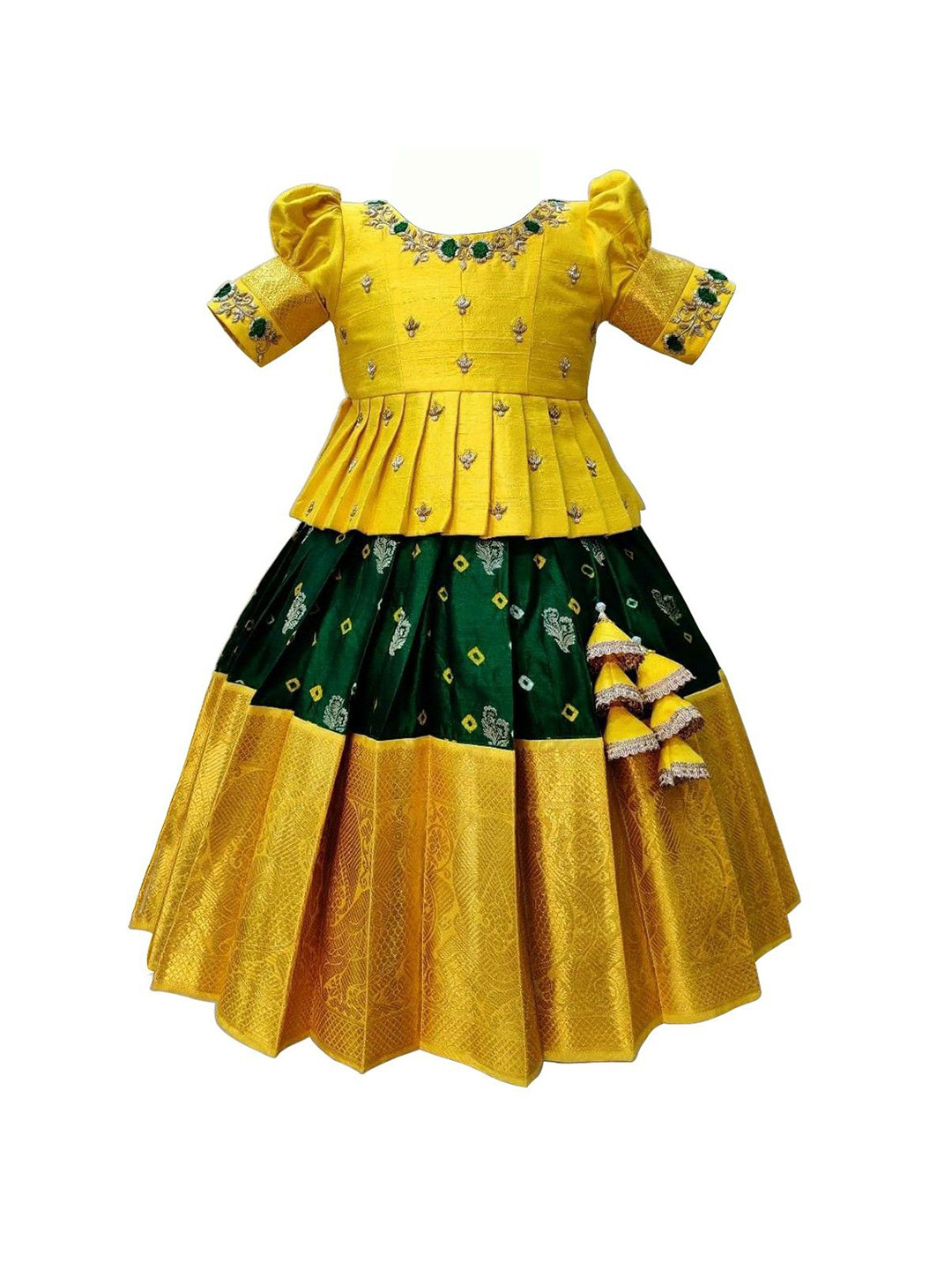 

Wommaniya Impex Girls Embroidered Ready to Wear Lehenga &, Yellow