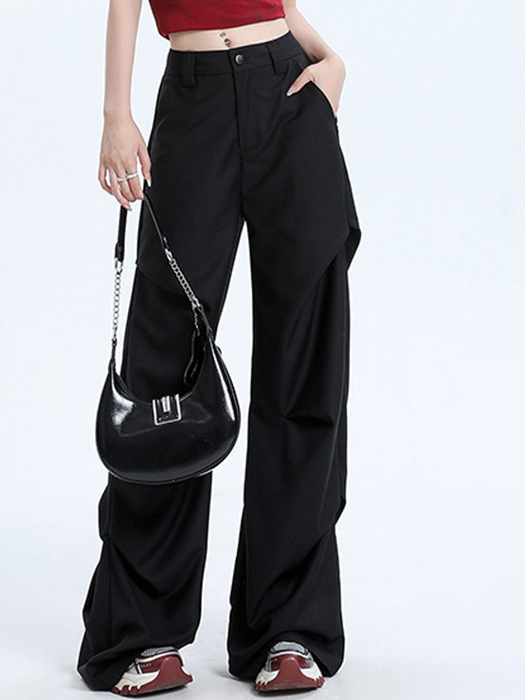

LULU & SKY Women Loose Fit Regular Trousers, Black