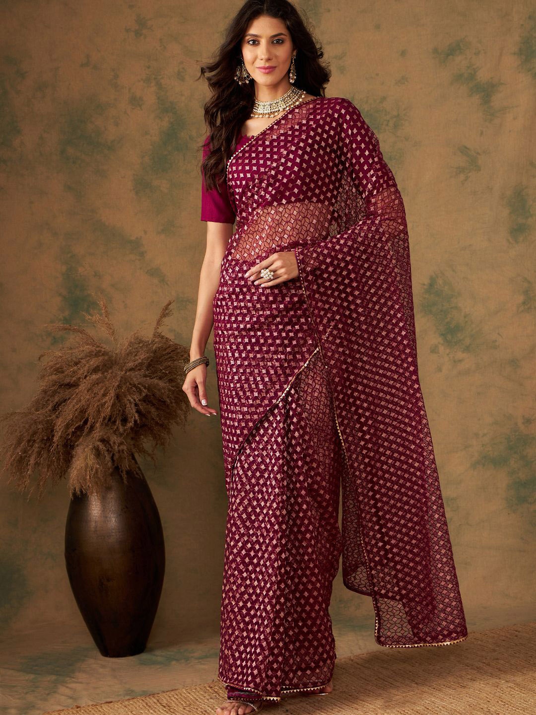 

Suha Woven Design Supernet Saree, Maroon