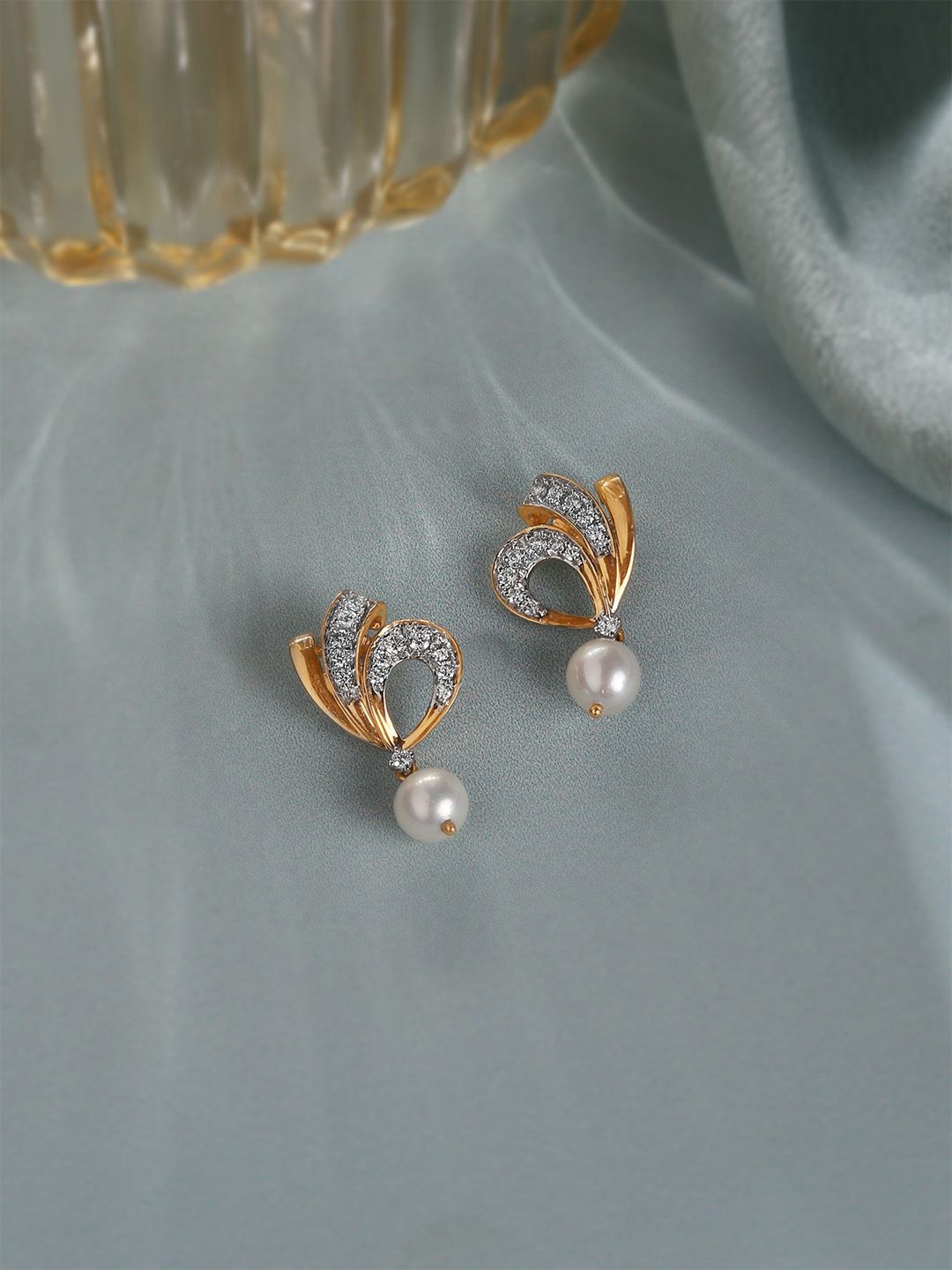 

Mia by Tanishq Women Gold Earrings 2.719 gm
