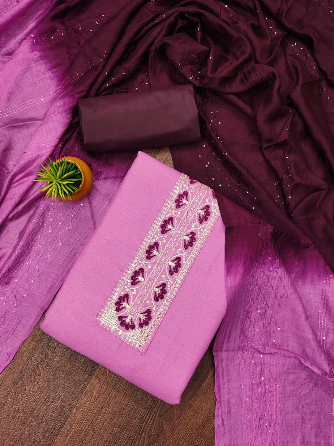 

mimi design Unstitched Dress Material, Magenta
