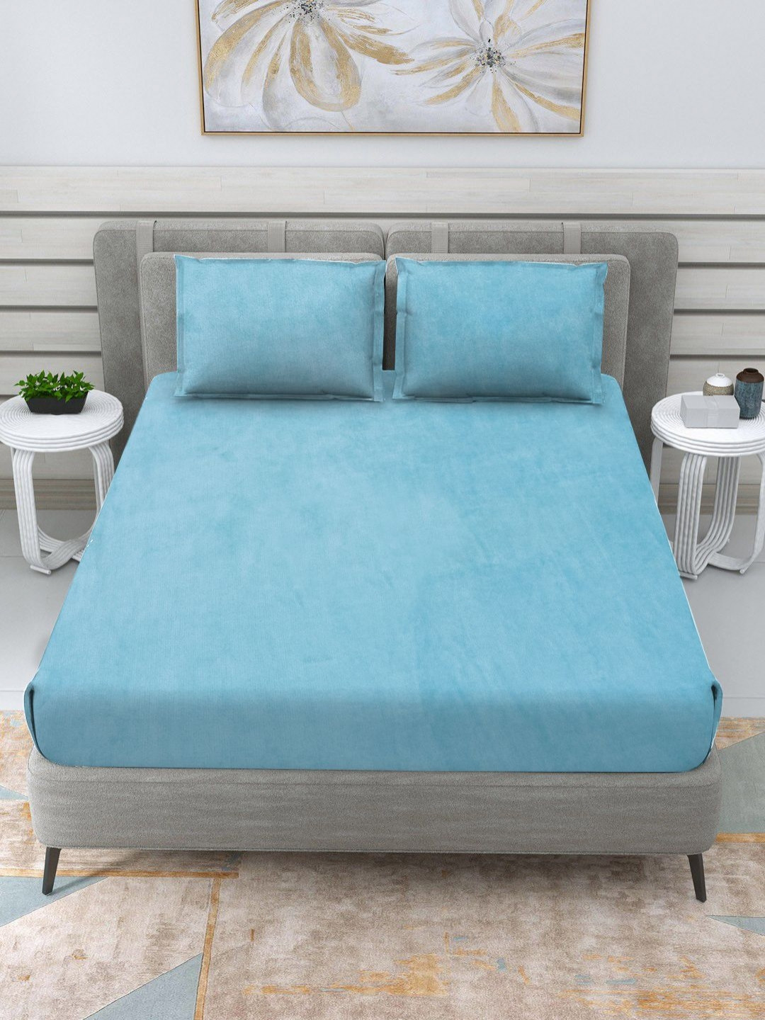 

Myntra Elegant Homes Turquoise Blue Woolen 300 TC Queen Bedsheet Set 2.28 m X 2.54 m