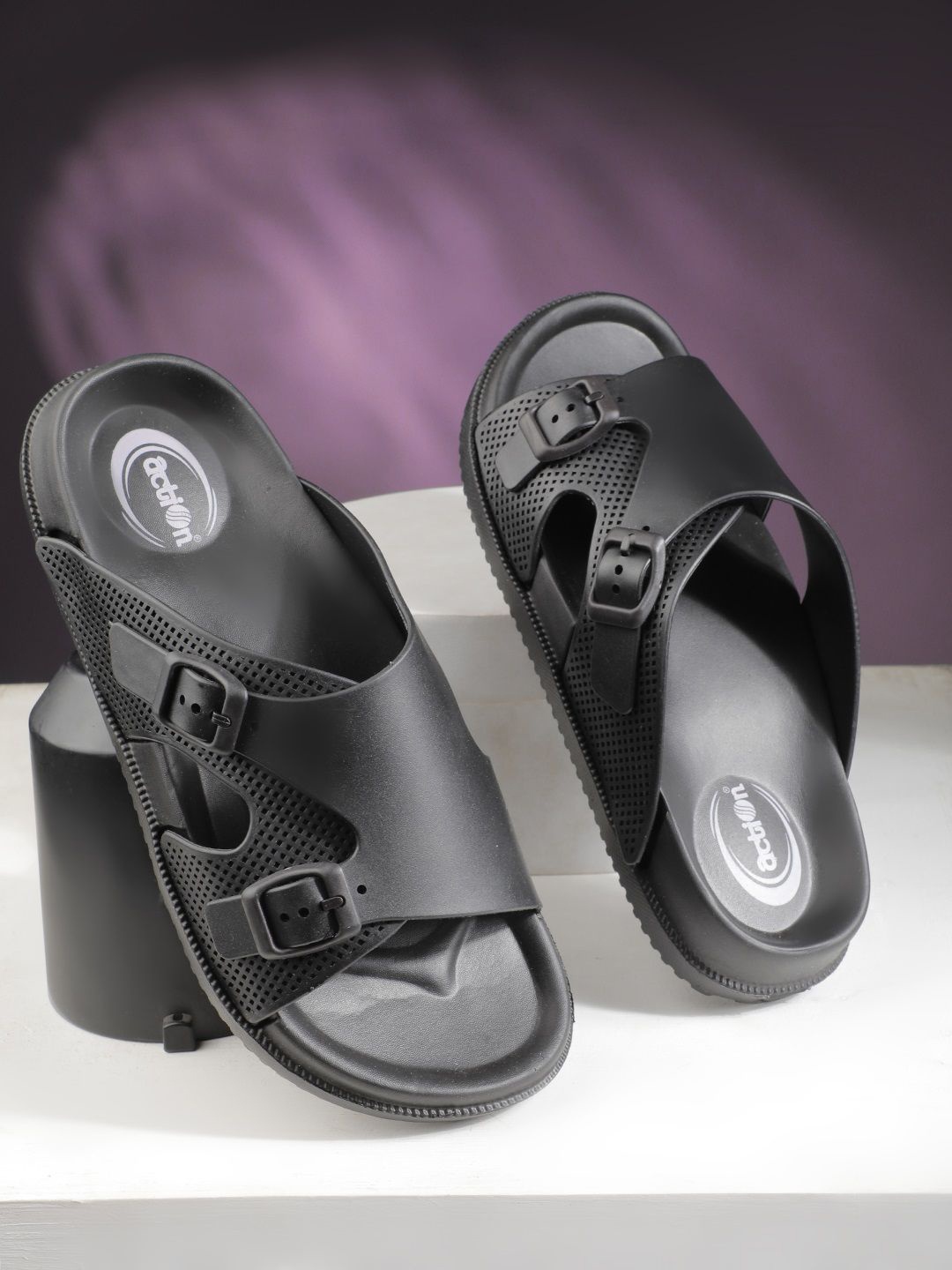 

Action Men Comfort Sandals with Buckle, Black