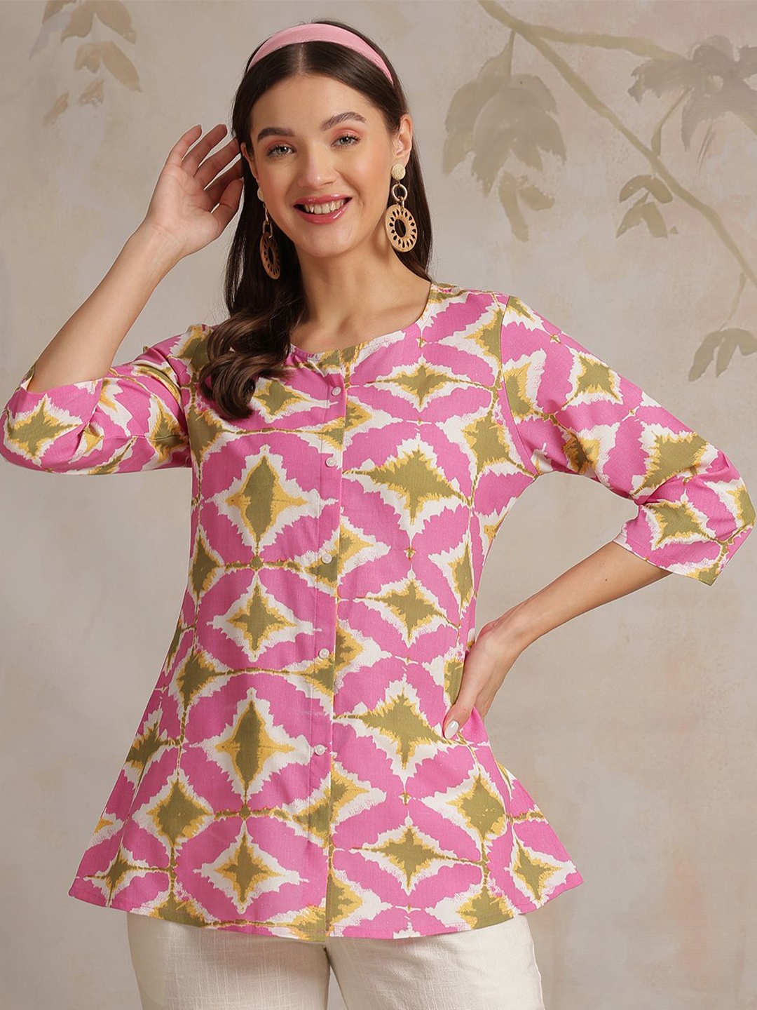 

Anouk Rustic Women Geometric Printed Round Neck Top, Pink