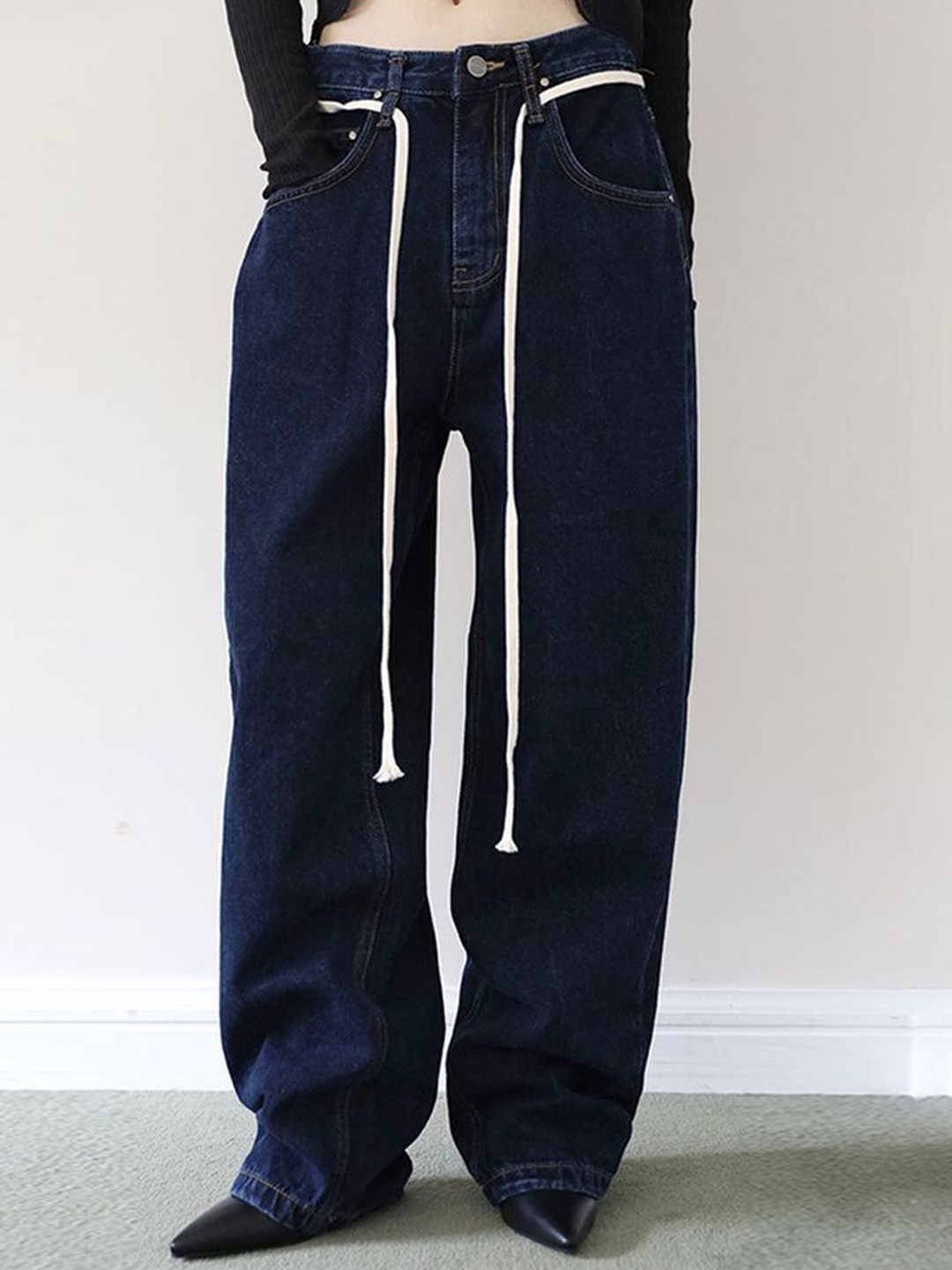 

LULU & SKY Women Straight Fit High-Rise Jeans, Navy blue