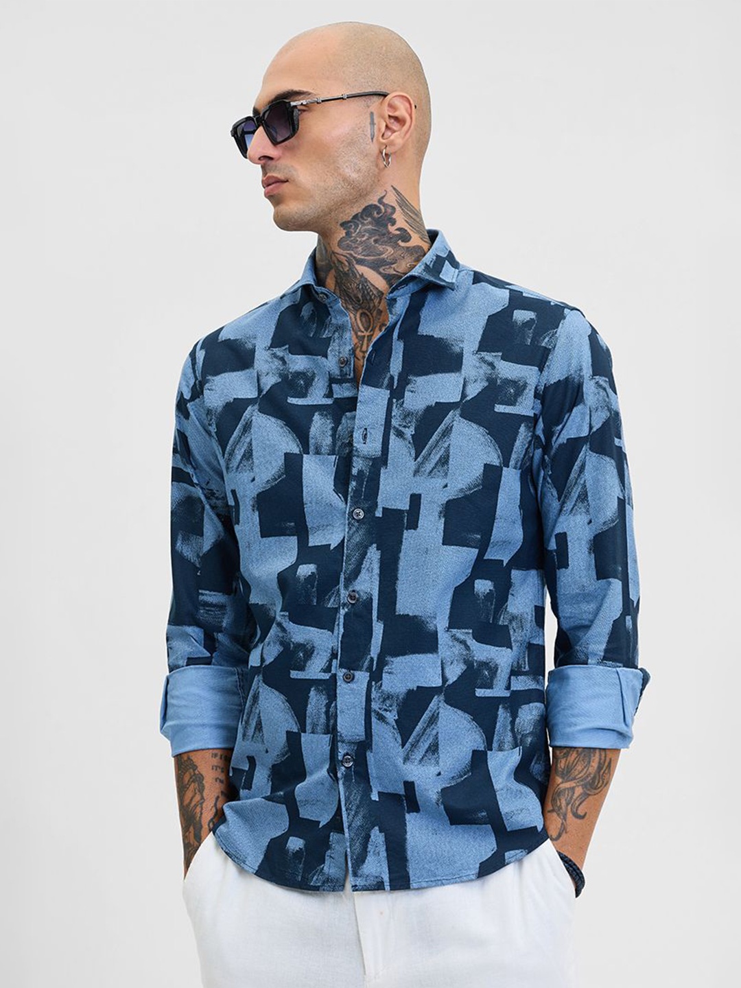 

Snitch Men Smart Slim Fit Opaque Printed Casual Shirt, Blue