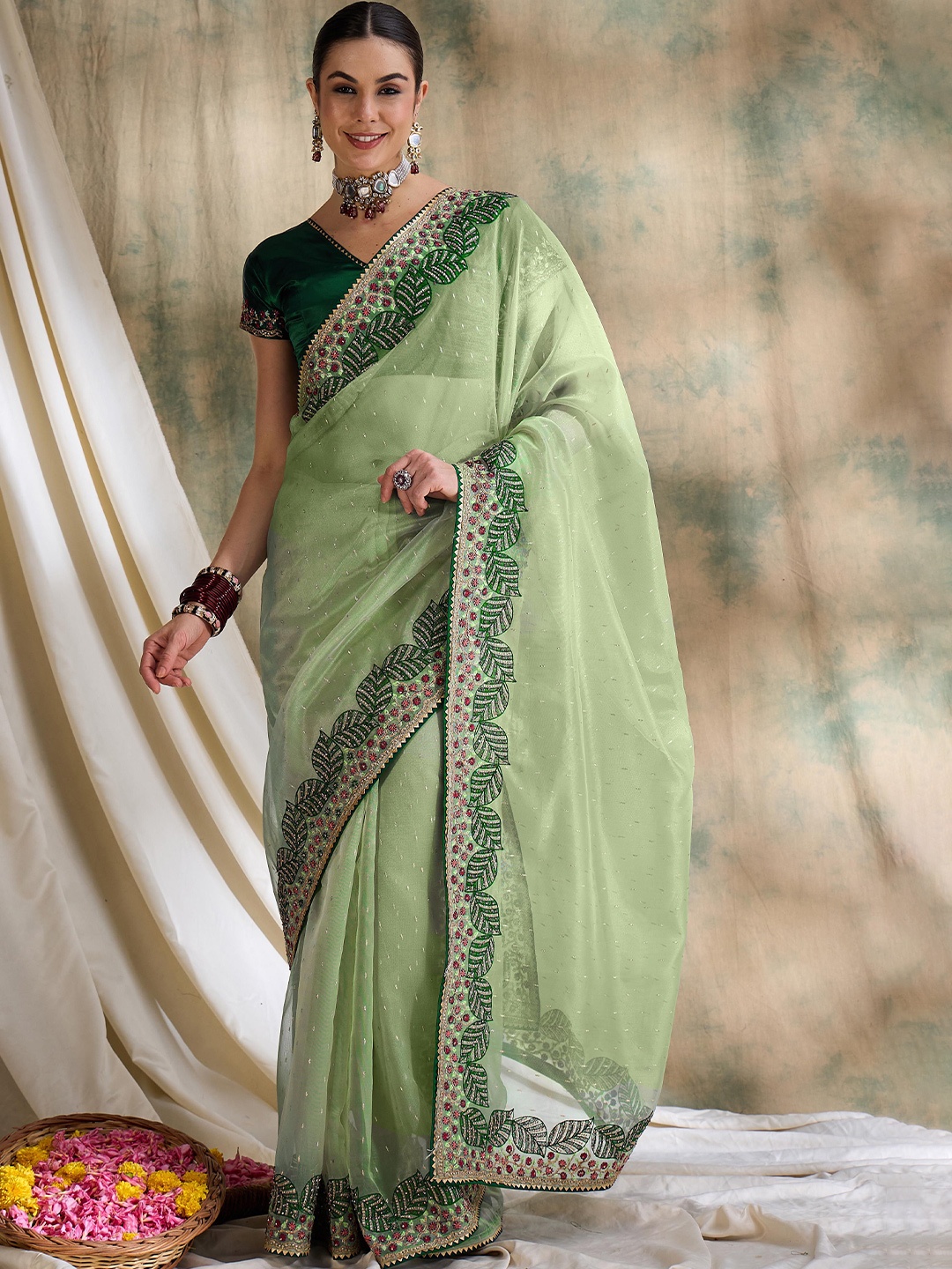 

Suha Embellished Sequinned Organza Ready to Wear Saree, Green