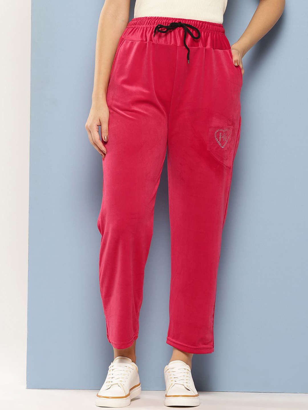 

The Roadster Lifestyle Co Women Cotton High-Rise Embellished Trouser, Pink