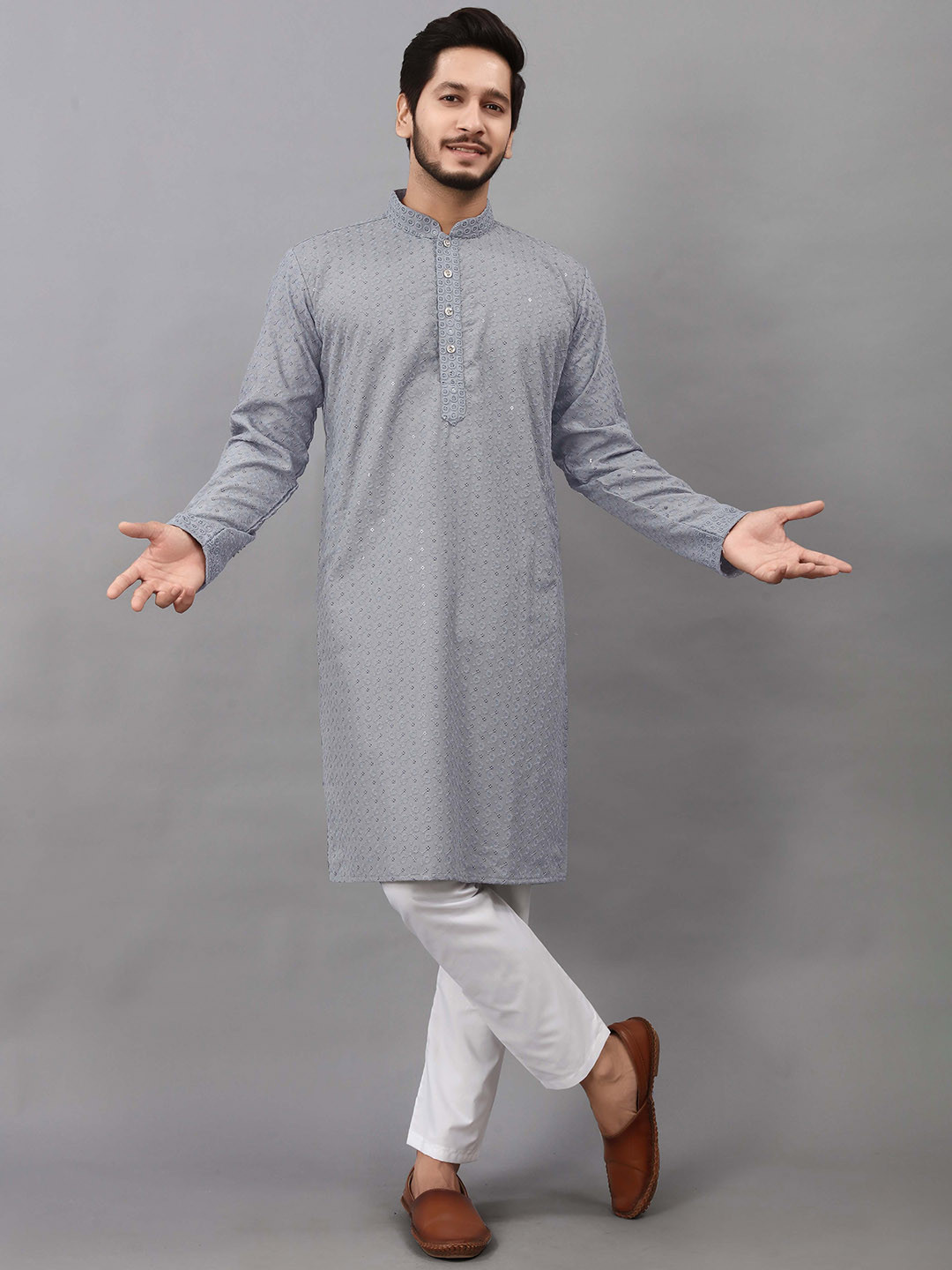 

ALMORA Men Ethnic Motifs Embroidered Mirror Work Kurta, Grey