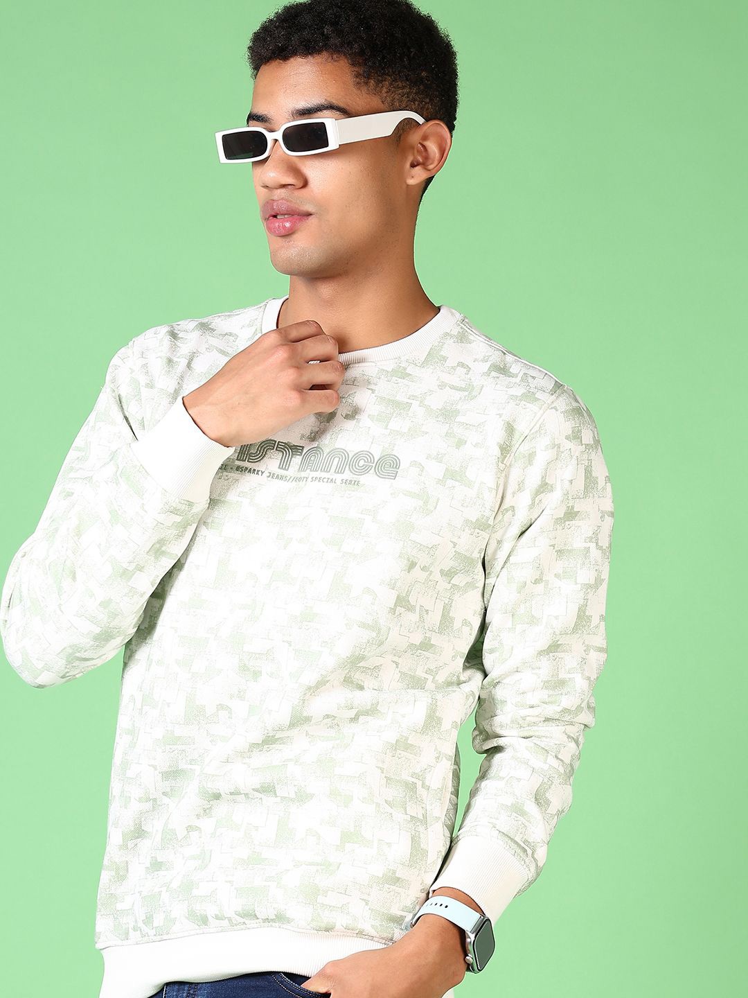 

V-Mart Men Printed Sweatshirt, Green