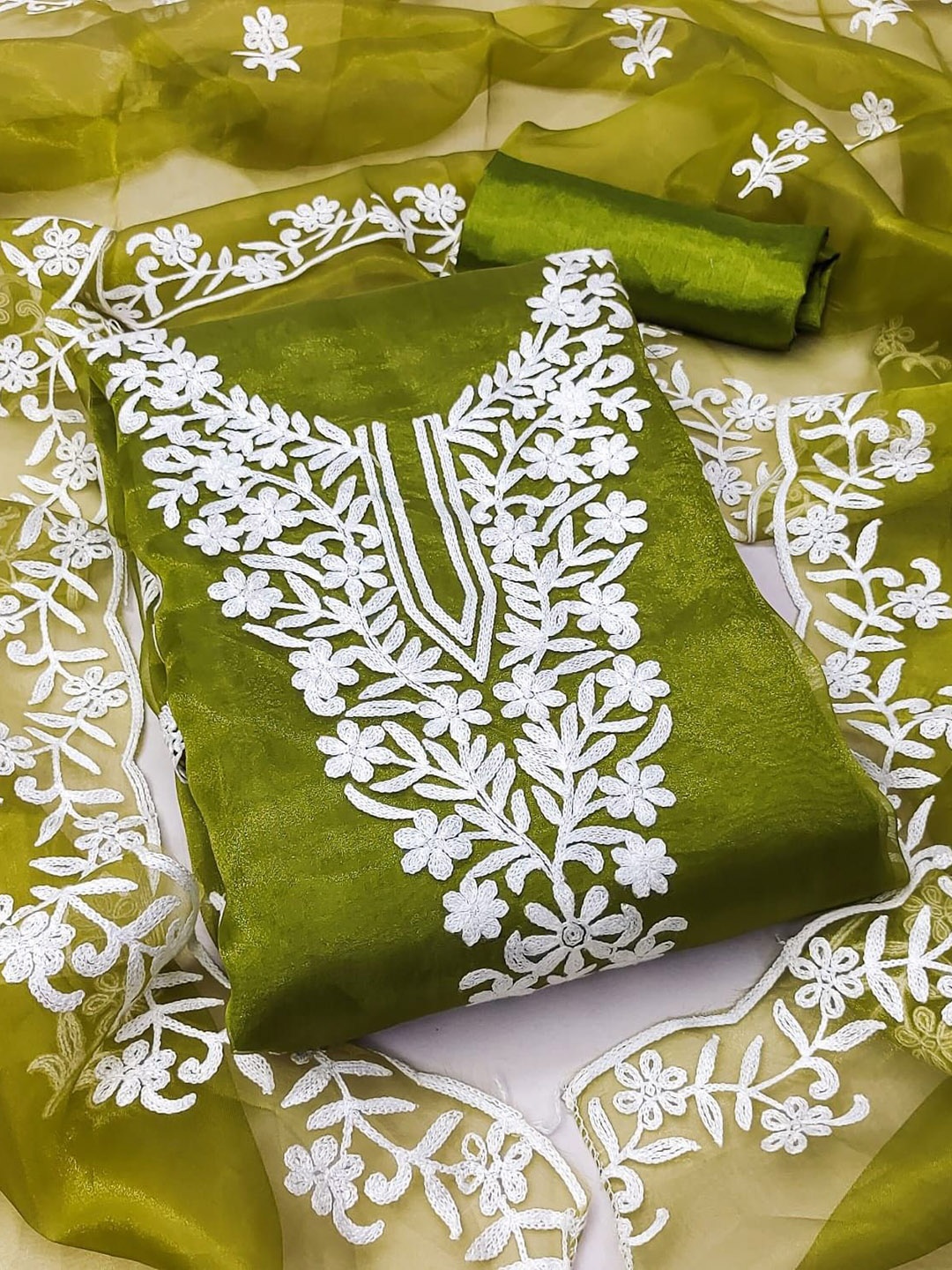 

mimi design Organza Unstitched Dress Material, Green