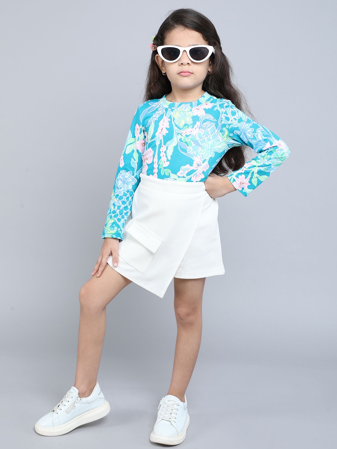 

taffykids Girls Printed Top with Skirt, White