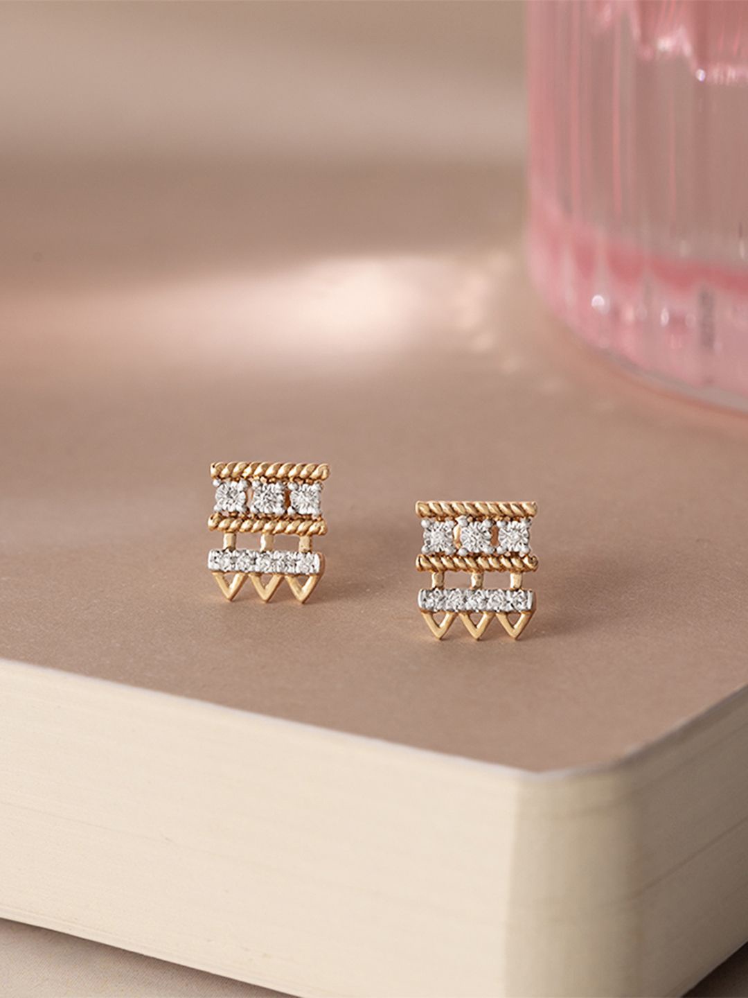 

Mia by Tanishq Artisan Heritage Gold & Diamond Stud Earrings-1.547 gm