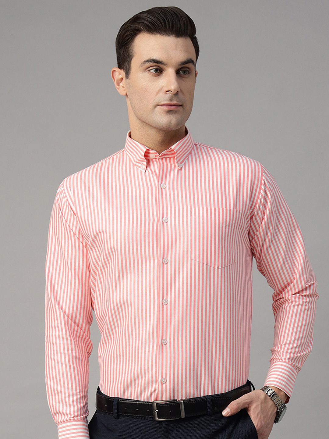 

Hancock Men Standard Striped Slim Fit Opaque Wrinkle Resistant Oxford Weave Formal Shirt, White