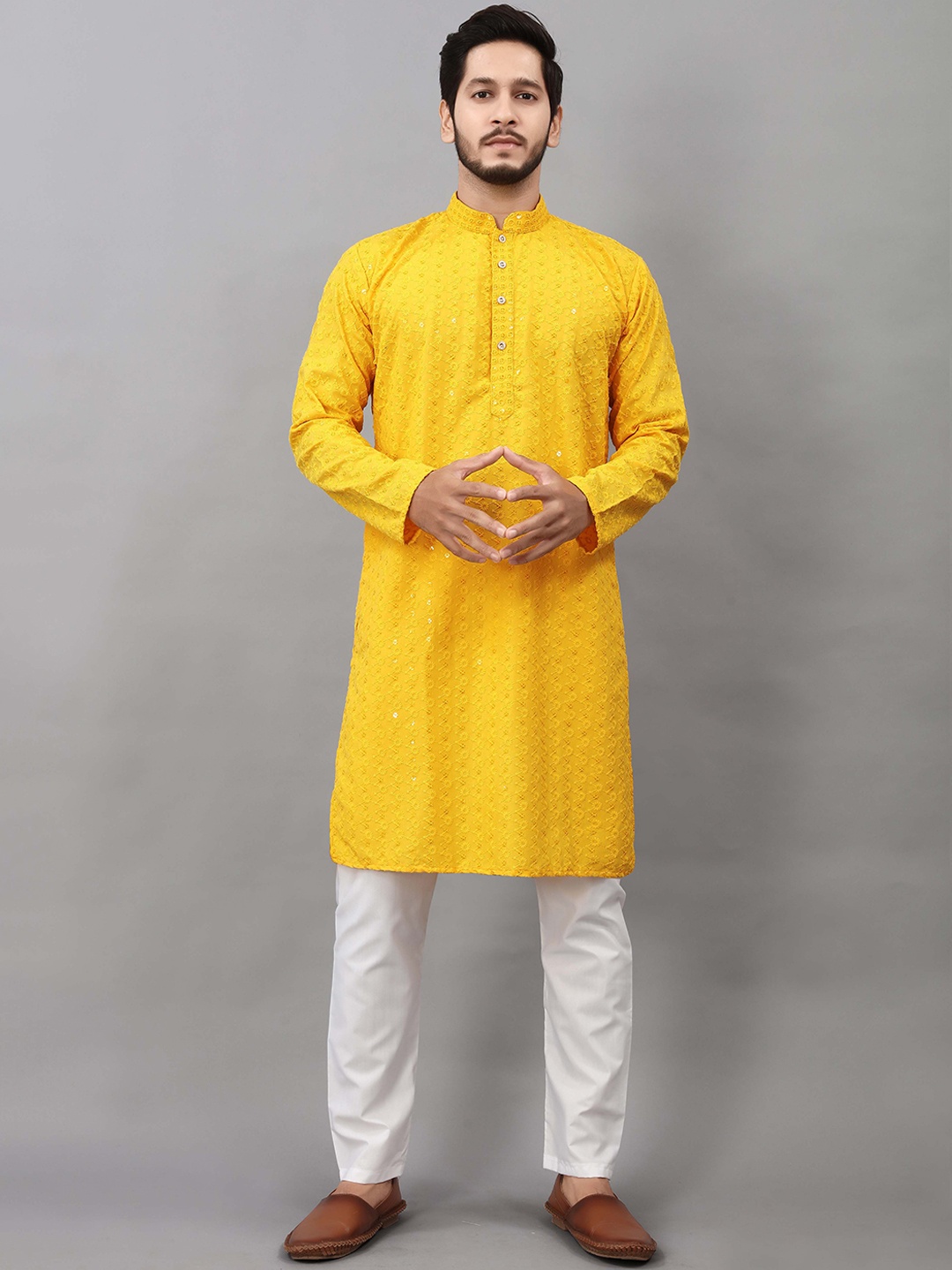 

ALMORA Men Ethnic Motifs Embroidered Mirror Work Kurta, Yellow